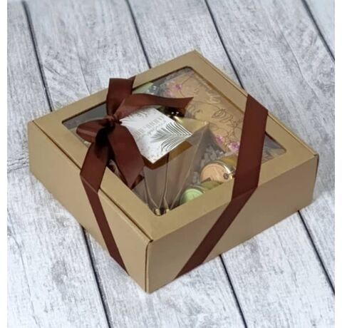 Подарочный набор чая и кофе для женщины с мини букетом, изображение 2