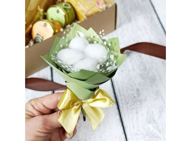 Подарочный набор чая и кофе для женщины с мини букетом, изображение 3